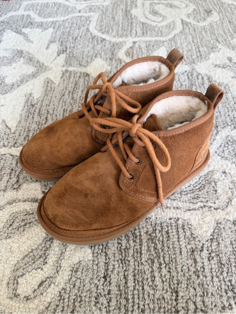 UGG Women's Neumel chukka boot
